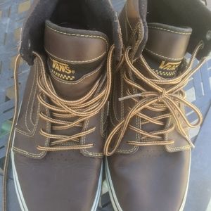 Vans leather high top skater shoes size 11 mens